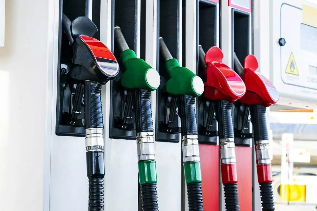 Today Petrol-Diesel Price: पेट्रोल-डीजल के नए दाम हुए जारी, जाने आपके शहर का ताजा भाव....
