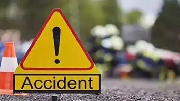 MP Accident : तेज रफ्तार ट्रक ने स्कूटी सवार दंपति को मारी टक्कर, दोनों की गई जान...