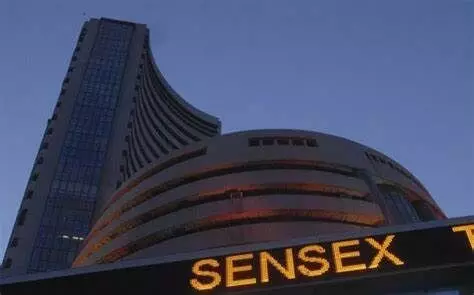 21 Nov Stock Market Live: Sensex करीब 200 अंक की मजबूती, Nifty हुआ 19750 के पार, TOP में आई ये स्टॉक्स, जानें....