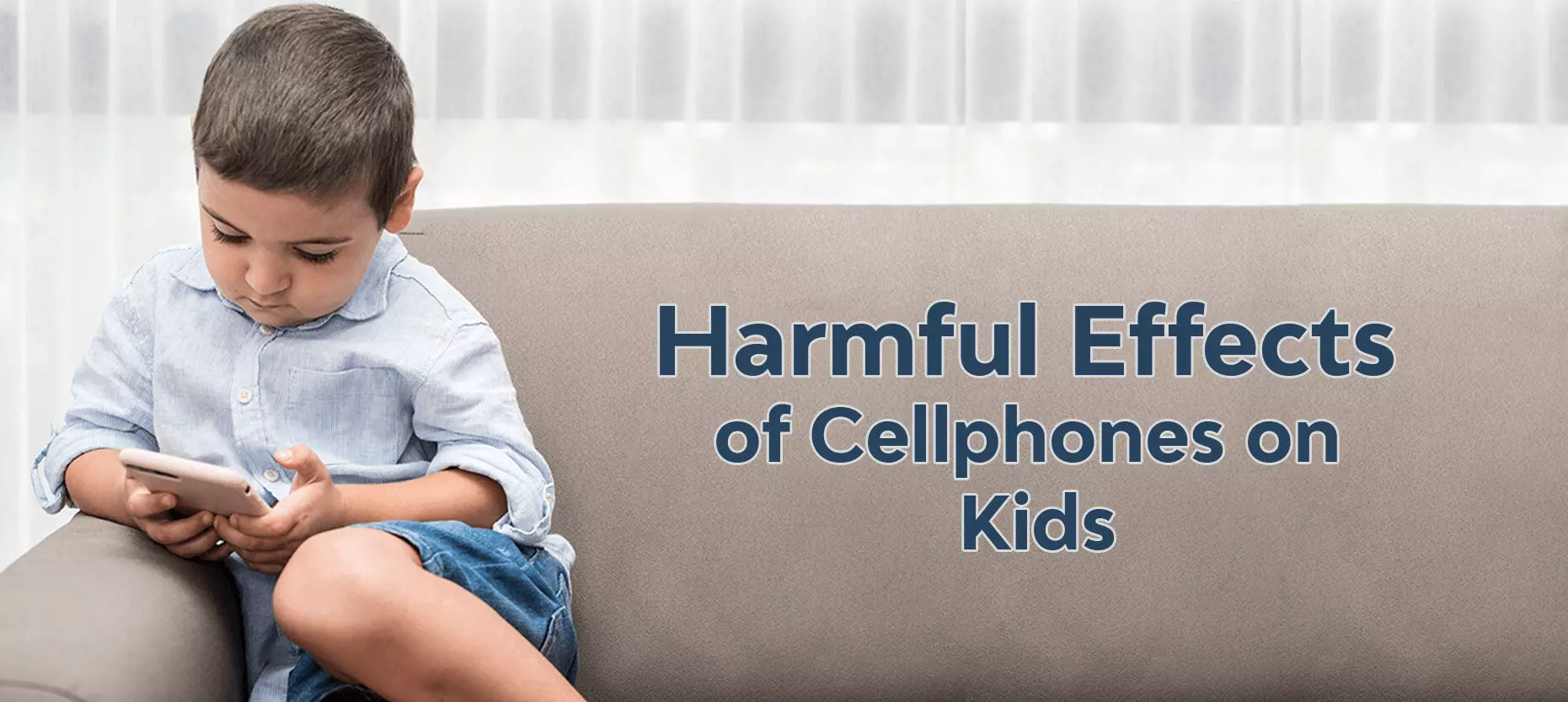 SmartPhone Side Effect: फ़ोन चलाना हो सकता है बच्चों के लिए हानिकारक, जाने क्या है इसके साइडइफेक्ट