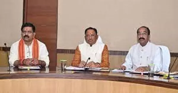 CM Cabinet Meeting : कैबिनेट की बैठक हुई खत्म, मुख्यमंत्री साय ने किसानों और गरीब परिवारों के लिए की कई बड़ी घोषणाएं...