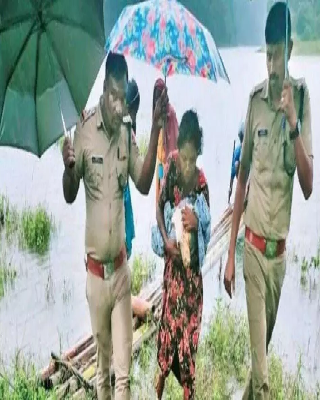 Rescue operation of pregnant woman