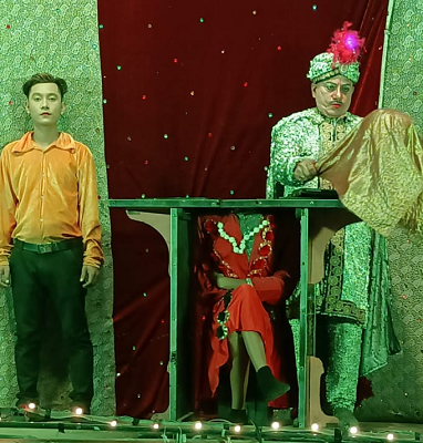 CG : विश्व के अनूठे जादूगर आनंद का फैलेगा विस्मयकारी मायालोक, मनेन्द्रगढ़ में 18 नवम्बर से मचेगी जादू की धूम