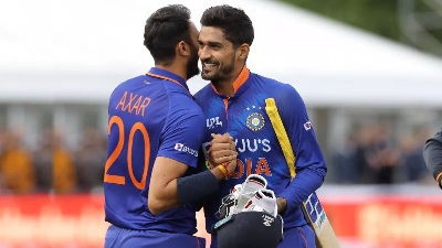 IND vs SL 1st T20 : शुरूआती झटकों के बाद भारतीय टीम ने की वापसी, श्रीलंका के सामने रखा इतने रन का लक्ष्य रखा, दीपक हुडा और अक्षर ने की आतिशी बल्लेबाजी