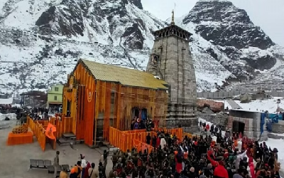 Kedarnath Dham: महादेव के जयकारों संग खुले केदारनाथ धाम के कपाट, आस्था का उमड़ा जनसैलाब, दर्शन के लिए जाने से पहले इन बातों का रखें खास ध्यान
