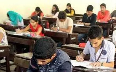 CG Exam Postponed : लोक सेवा आयोग ने स्थगित की छात्रावास अधीक्षक भर्ती परीक्षा, सामने आई बड़ी वजह, 500 पदों पर होना था आवेदन