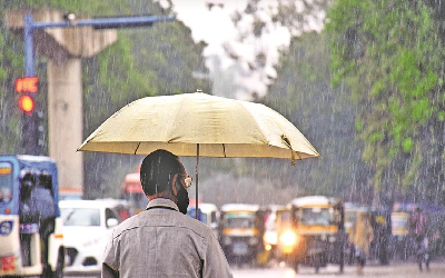 CG Weather Update : रायपुर में मौसम हुआ सुहाना, प्रदेश के कई जिलों में सुबह से हो रही बारिश, मौसम विभाग ने दी चेतावनी
